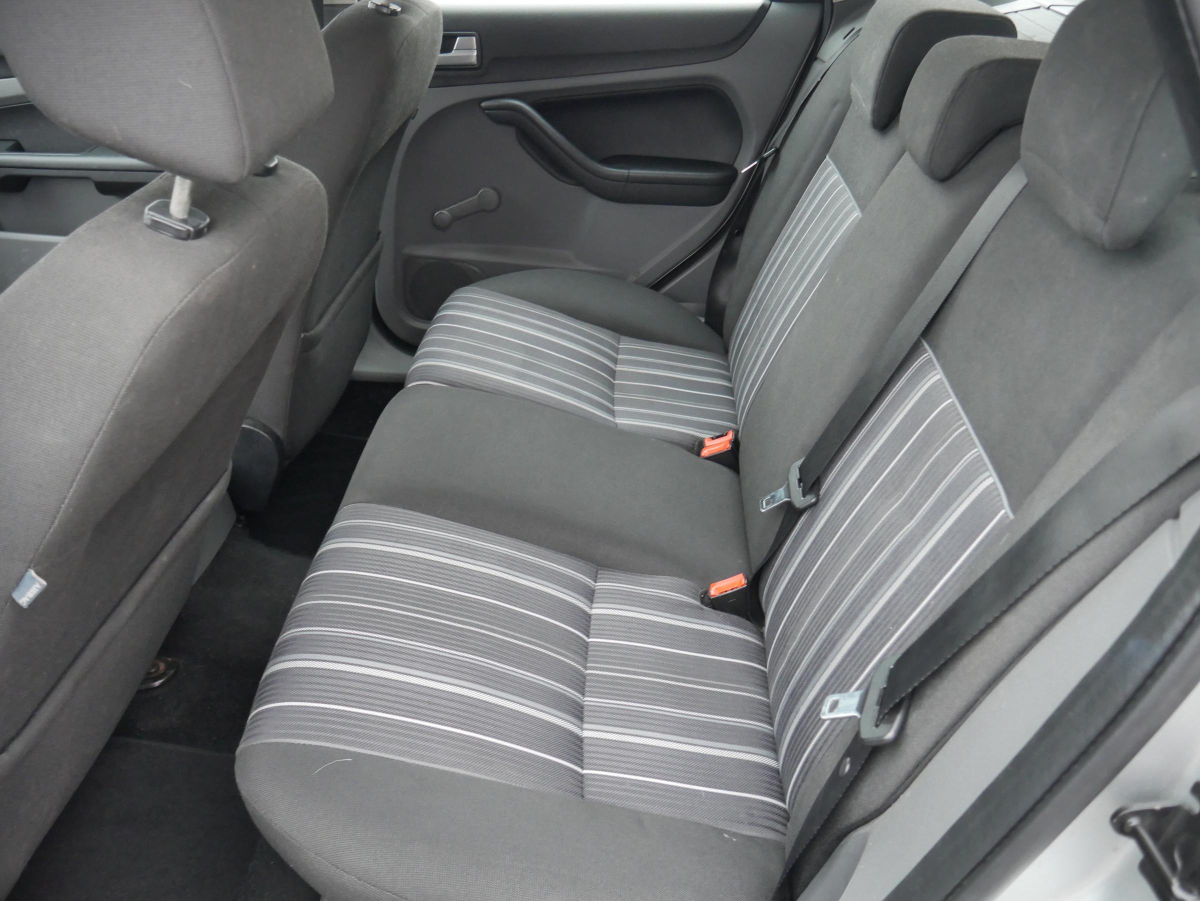 Ford Focus, 2008 - pohled č. 10