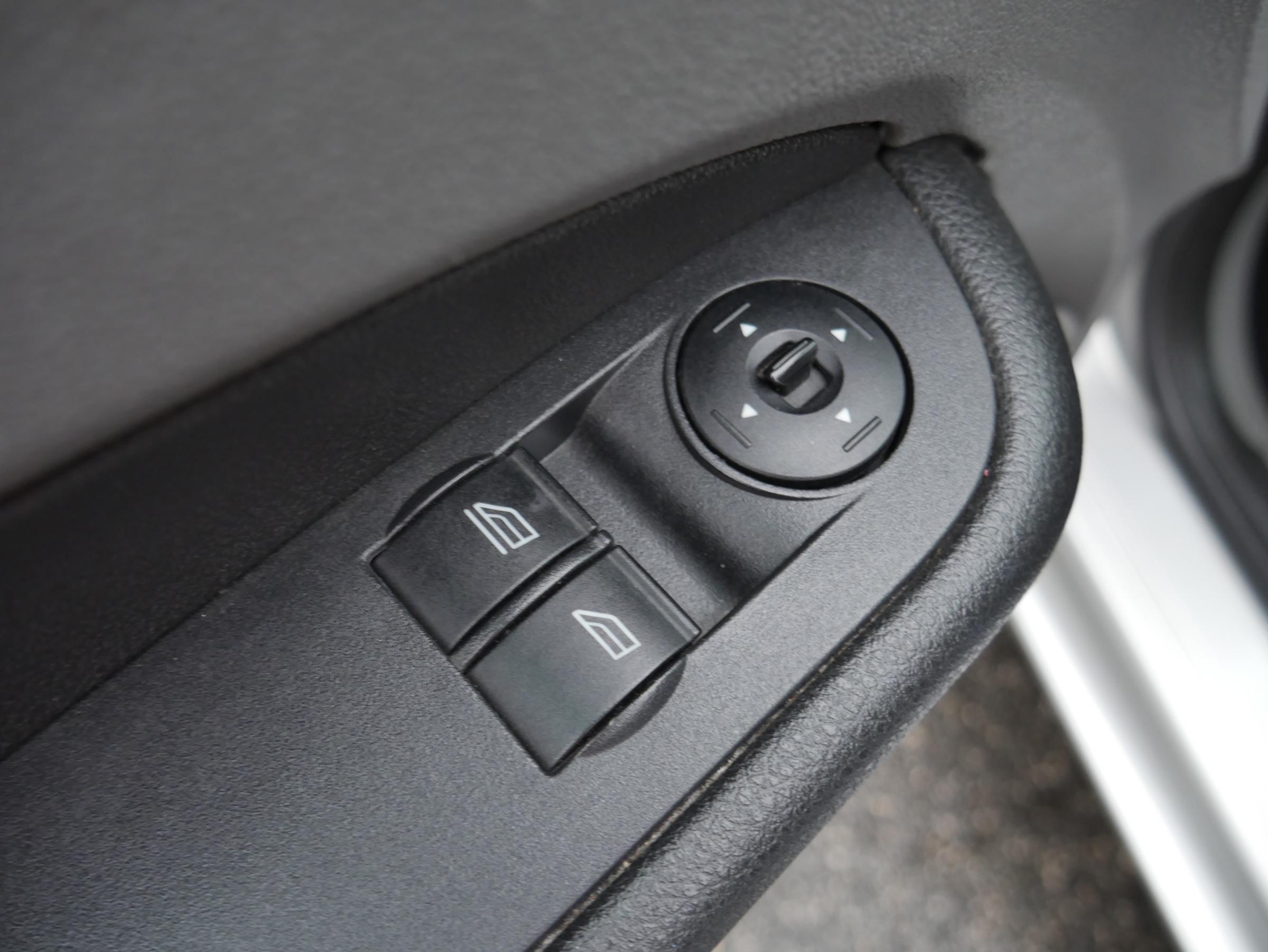 Ford Focus, 2008 - pohled č. 12