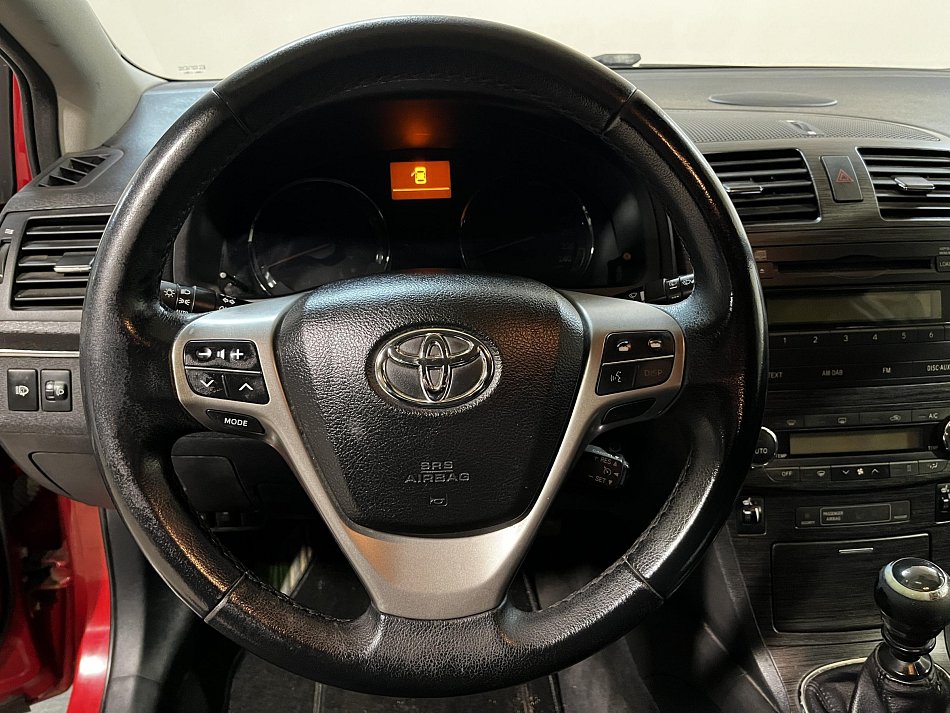 Toyota Avensis 2.2 D-CAT 