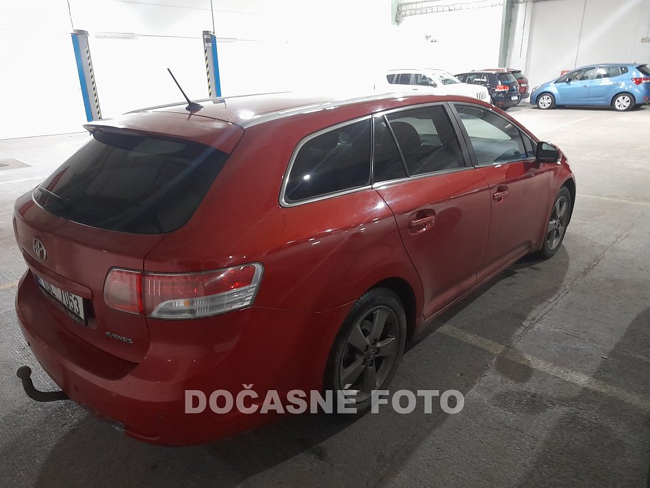 Toyota Avensis 2.2 