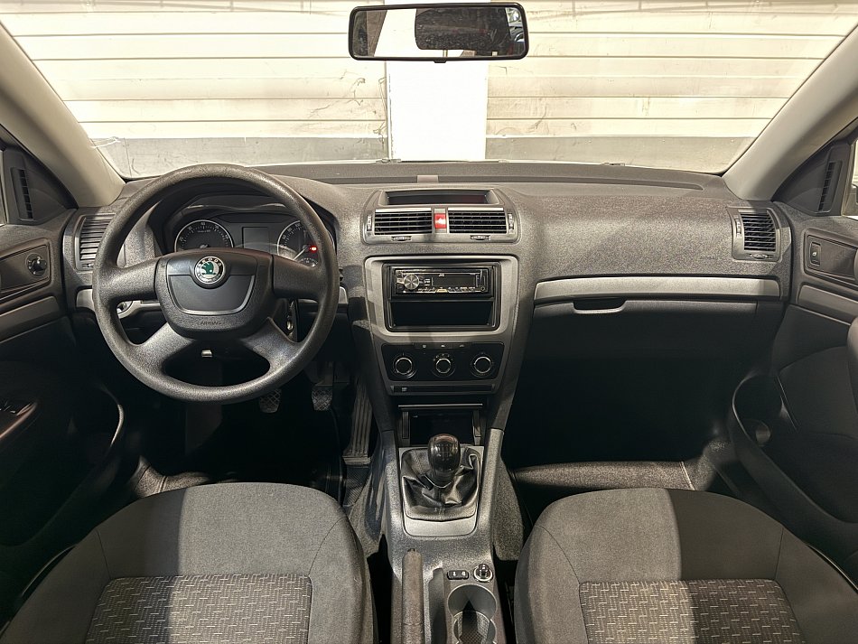 Škoda Octavia II 1.6i 