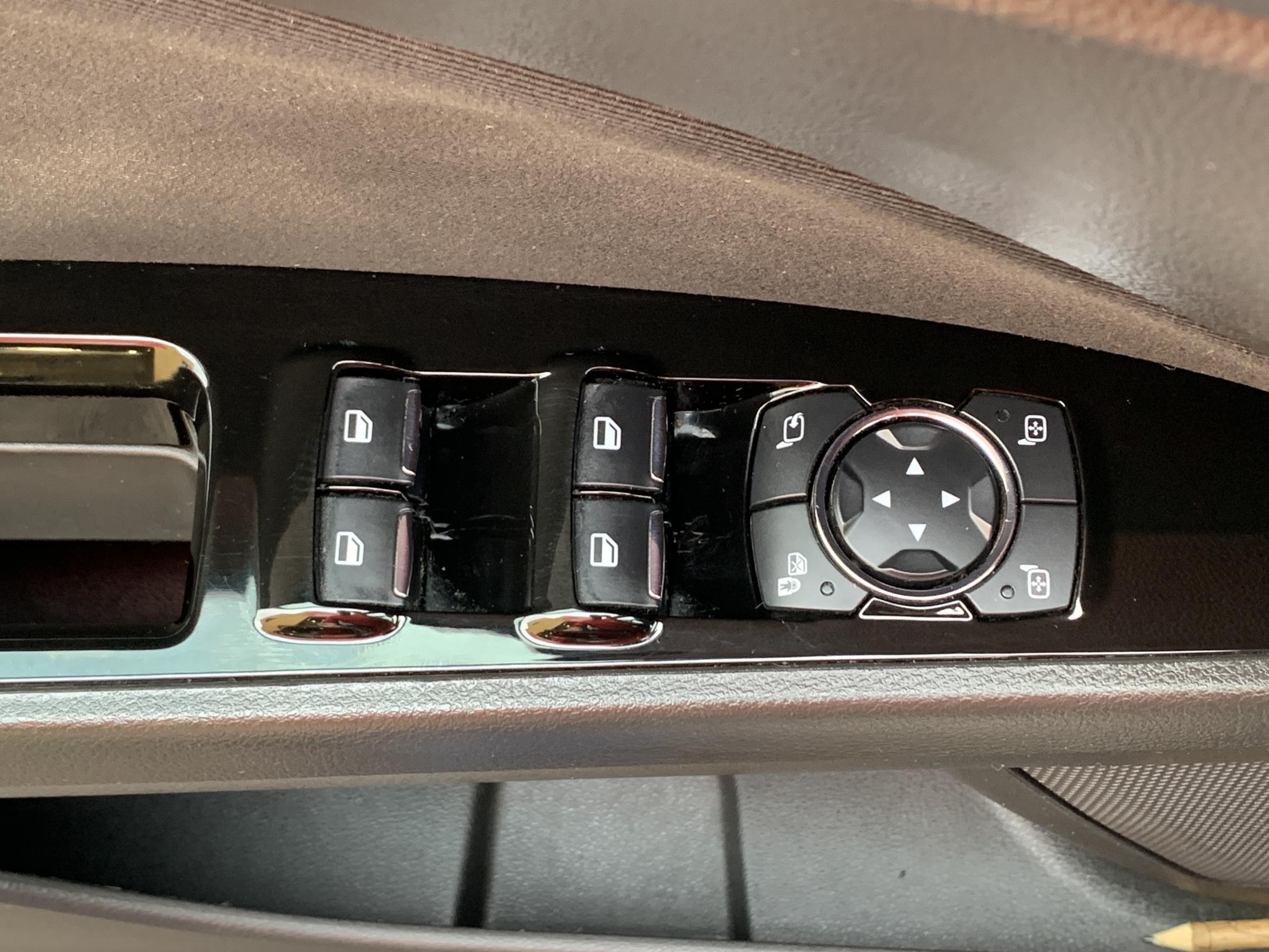 Ford Mondeo, 2019 - pohled č. 17