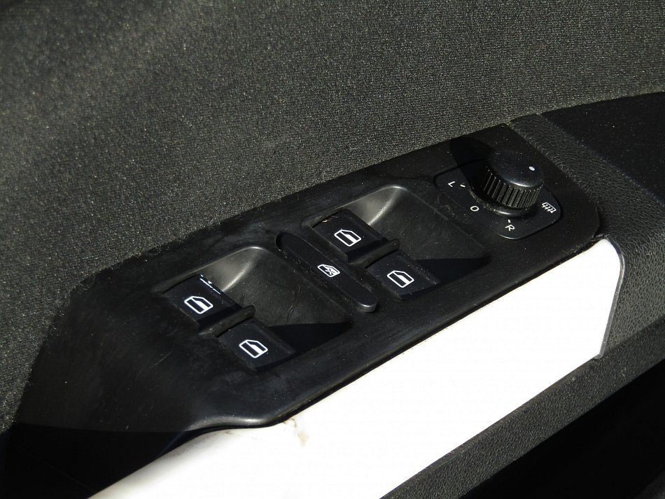 Škoda Superb II 2.0TDi Elegance