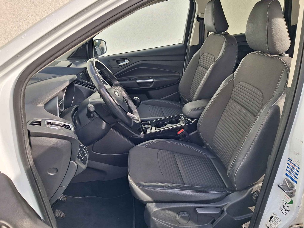Ford Kuga 1.5 EB Titanium