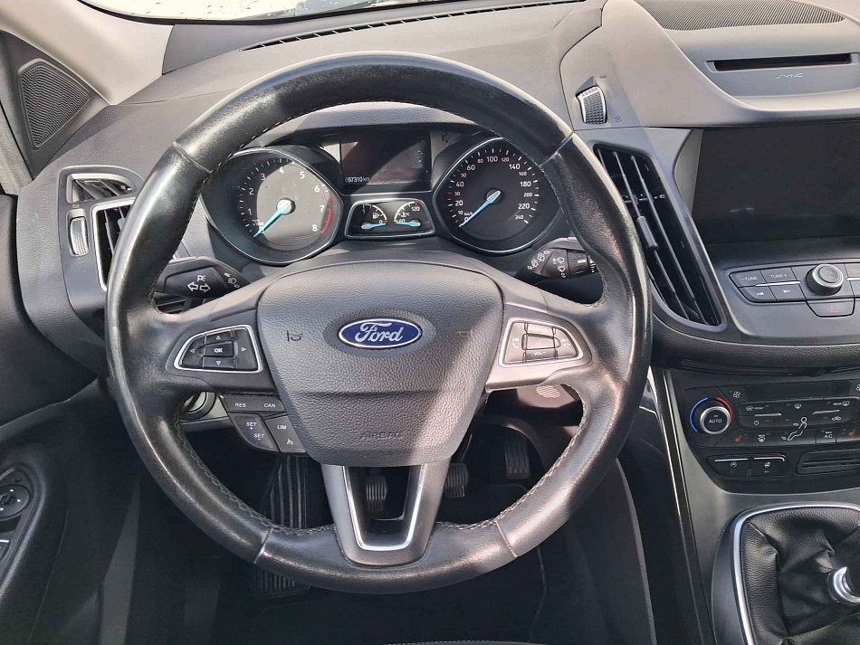 Ford Kuga 1.5 EB Titanium
