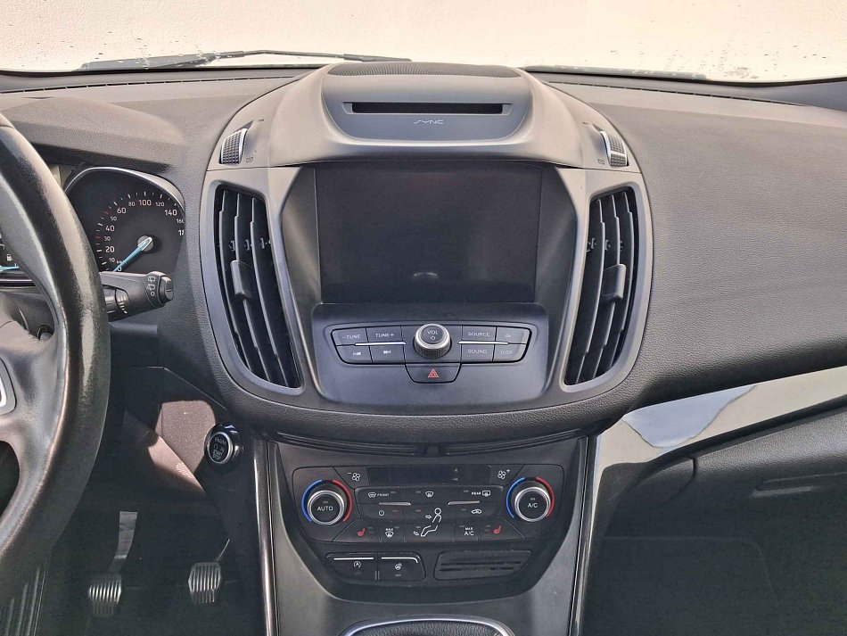 Ford Kuga 1.5 EB Titanium