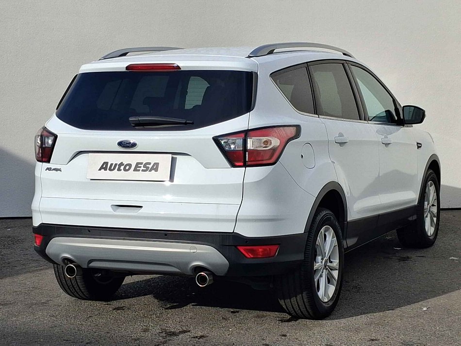 Ford Kuga 1.5 EB Titanium