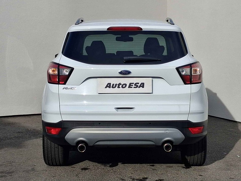 Ford Kuga 1.5 EB Titanium