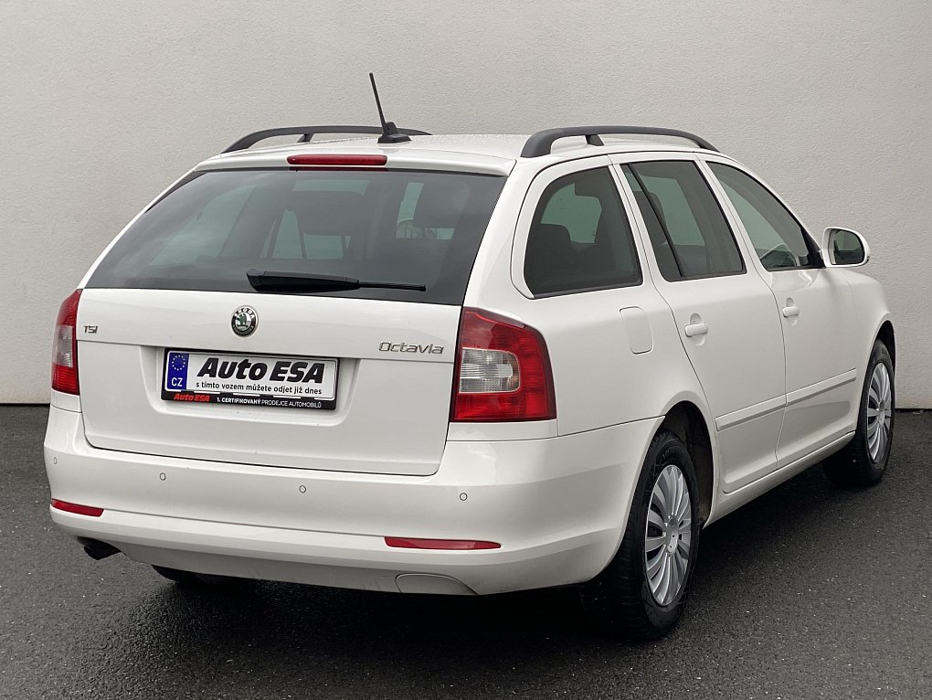 Škoda Octavia II 1.2 TSi Ambiente