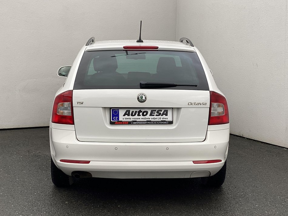 Škoda Octavia II 1.2 TSi Ambiente