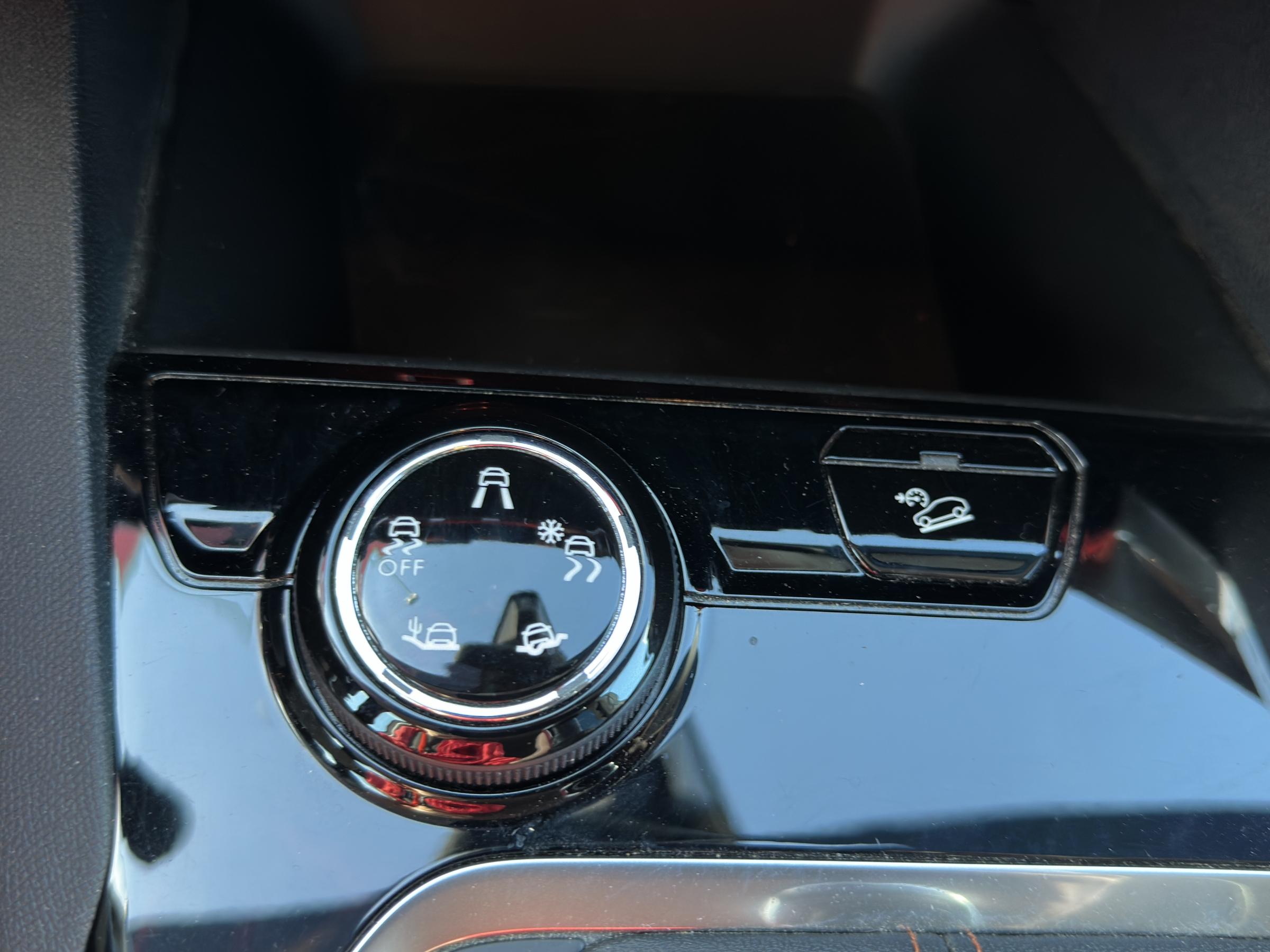 Peugeot 3008, 2019 - pohled č. 17