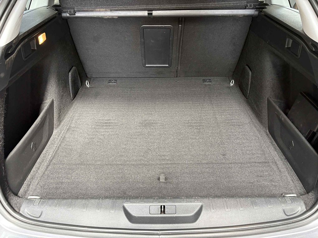 Peugeot 308 1.2PT  SW