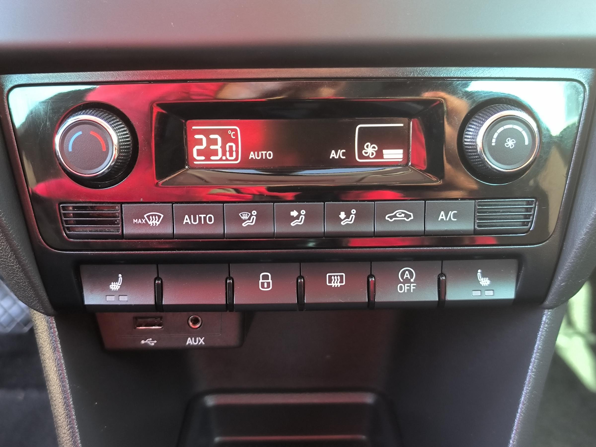 Škoda Rapid, 2017 - pohled č. 14