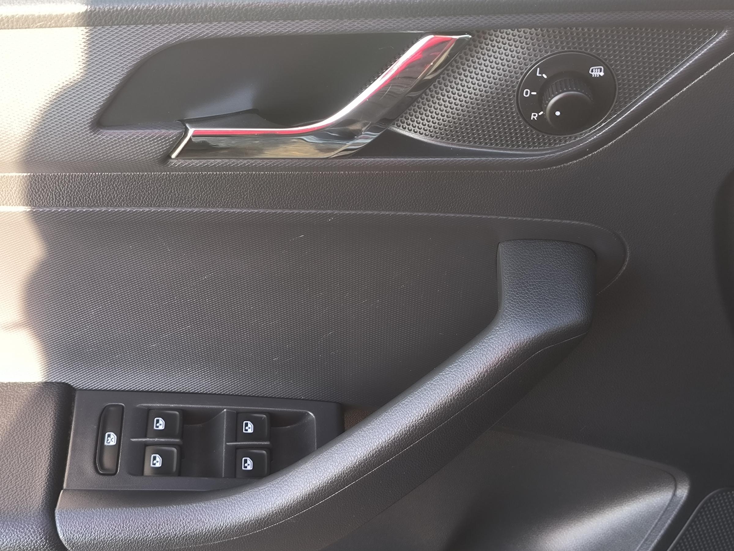 Škoda Rapid, 2017 - pohled č. 17