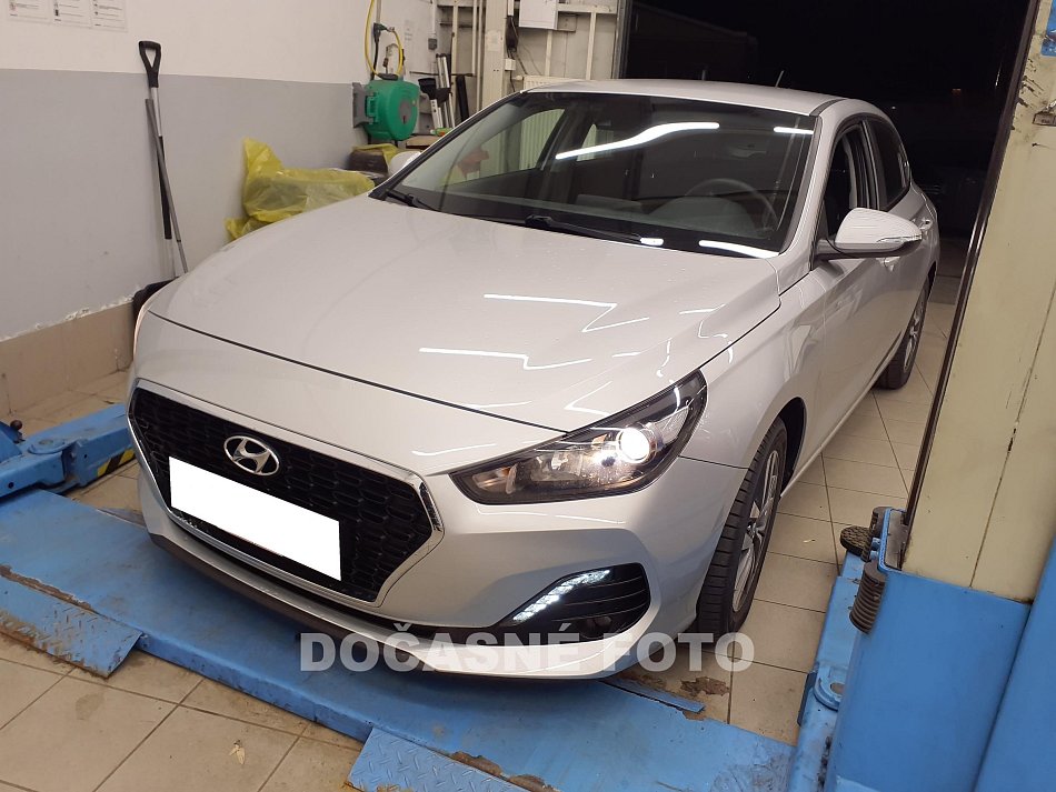Hyundai I30 1.6 CRDi Trikolor