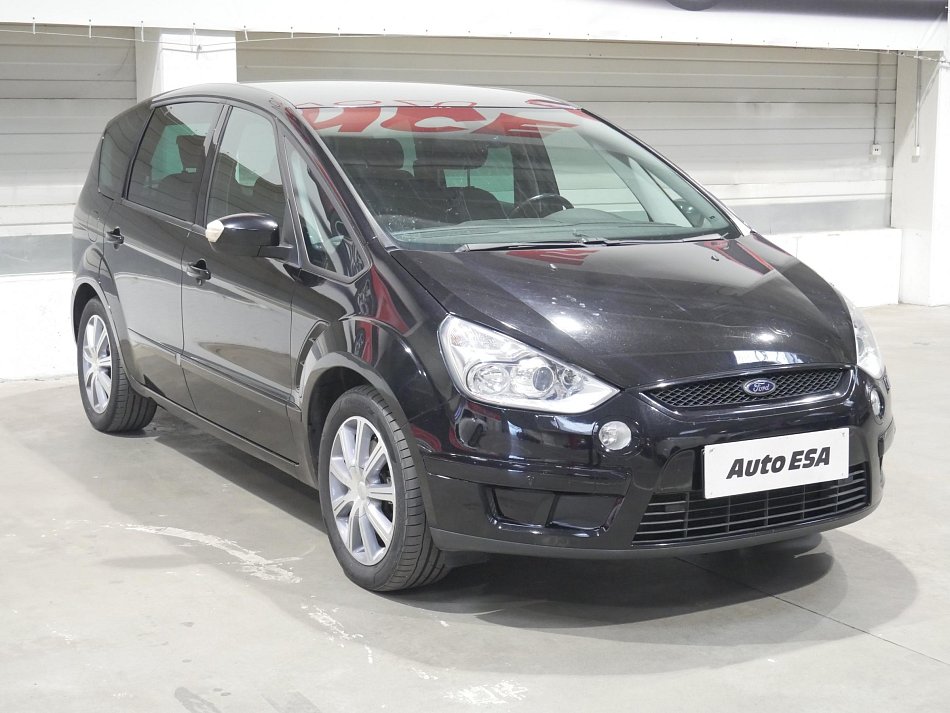 Ford S-MAX 2.5  7míst