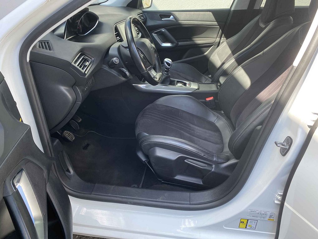 Peugeot 308 1.6 HDi Allure SW