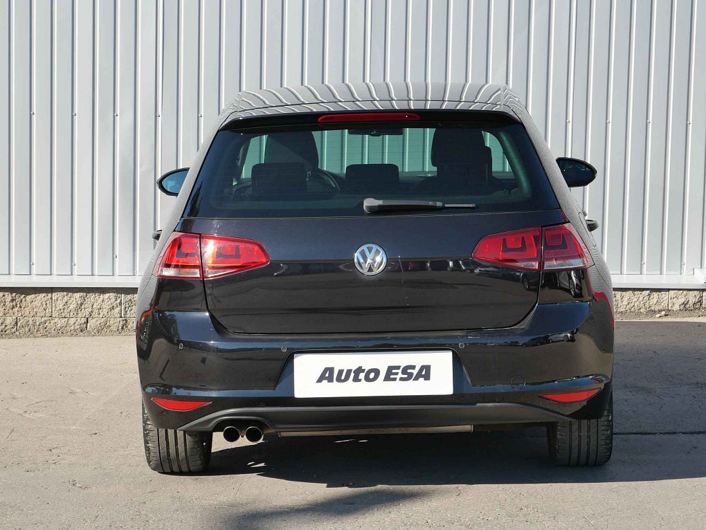 Volkswagen Golf 2.0 TDi Highline VII
