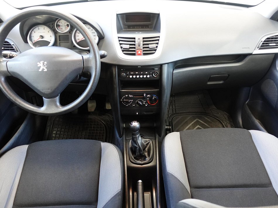 Peugeot 207 1.4i 