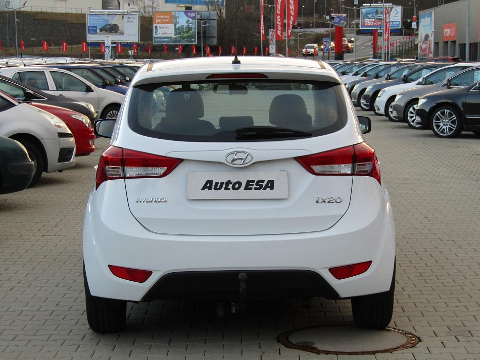Hyundai Ix20 1.4i 