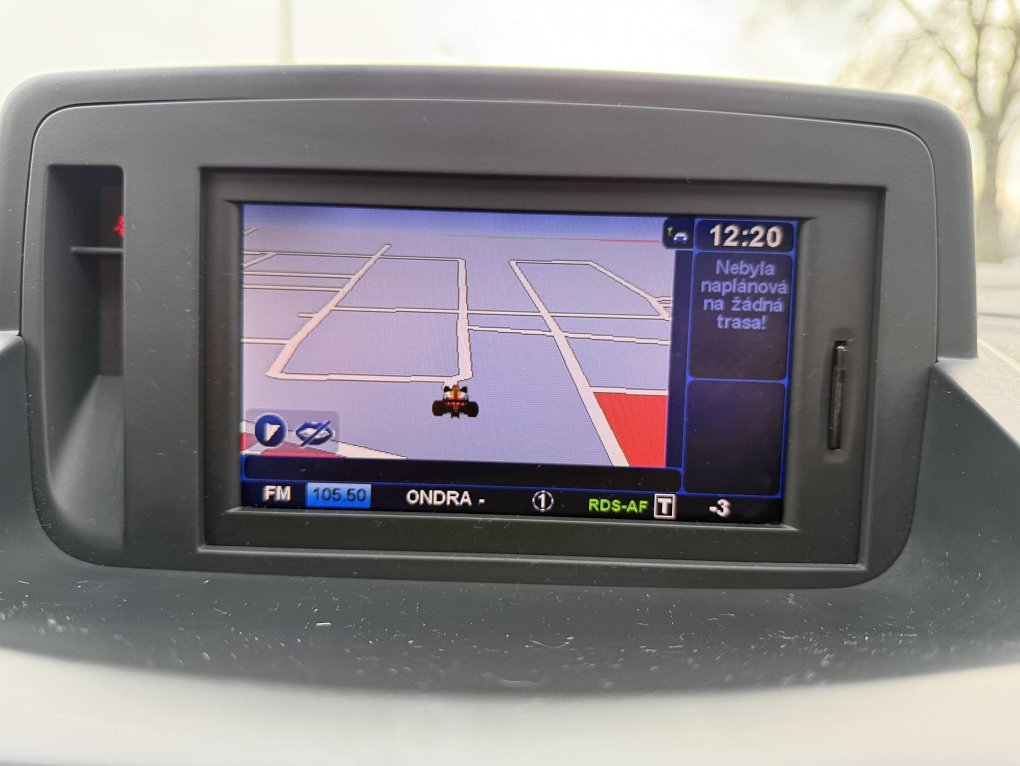 Renault Fluence 1.6i 