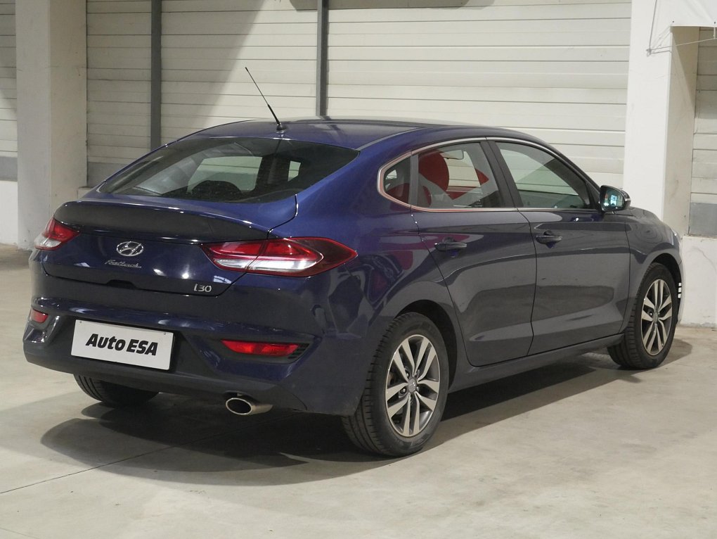 Hyundai I30 1.4i 