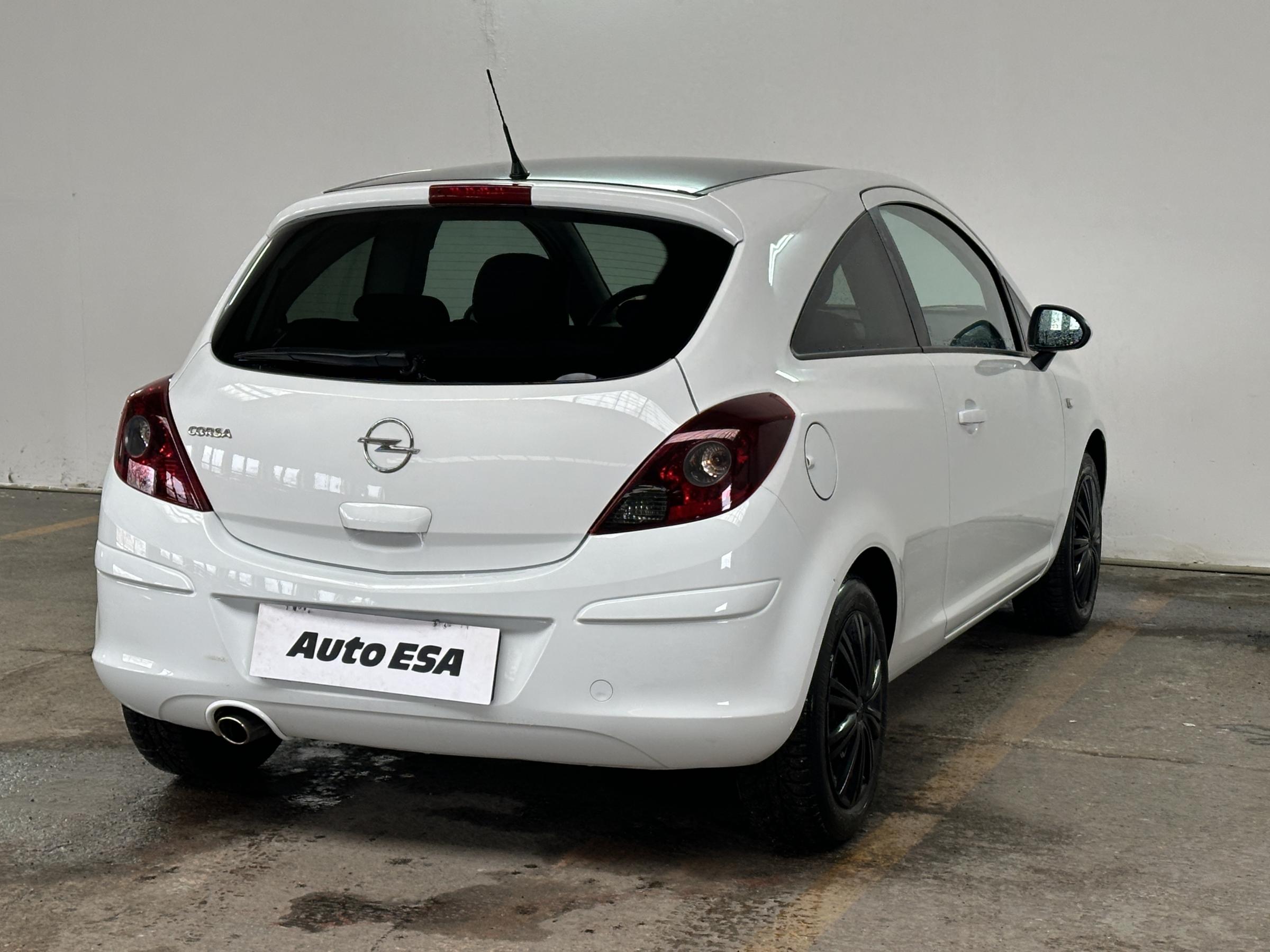 Opel Corsa, 2010 - pohled č. 6