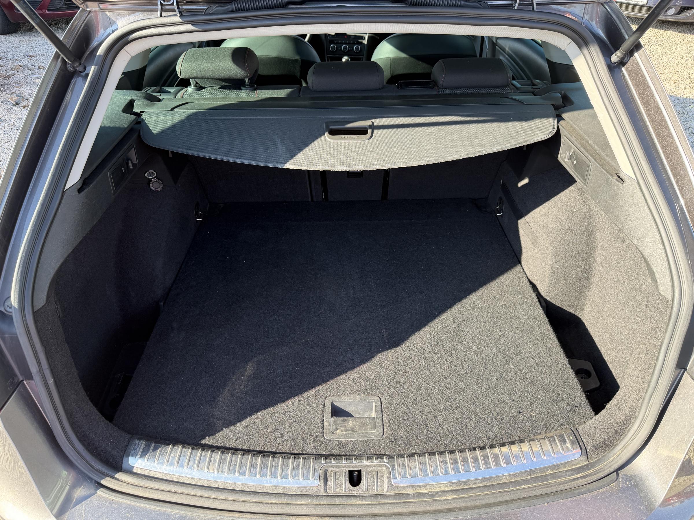 Seat Leon, 2014 - pohled č. 7