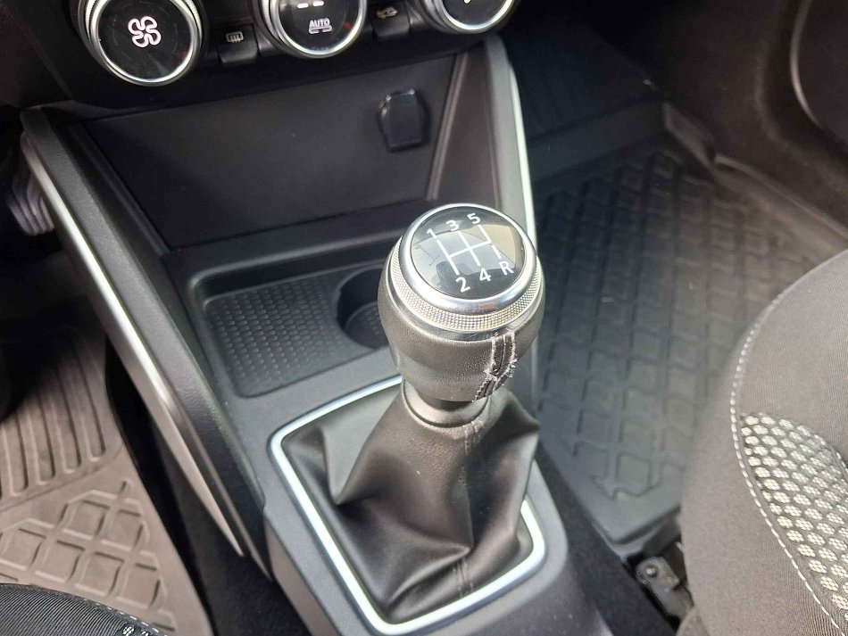 Dacia Duster 1.6 SCe Prestige