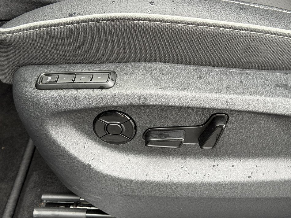 Škoda Kodiaq II 2.0 TDi SportLine 7míst