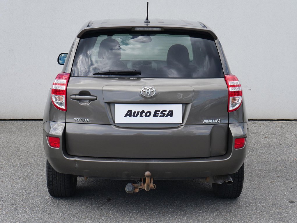 Toyota RAV4 2.0i  4X4