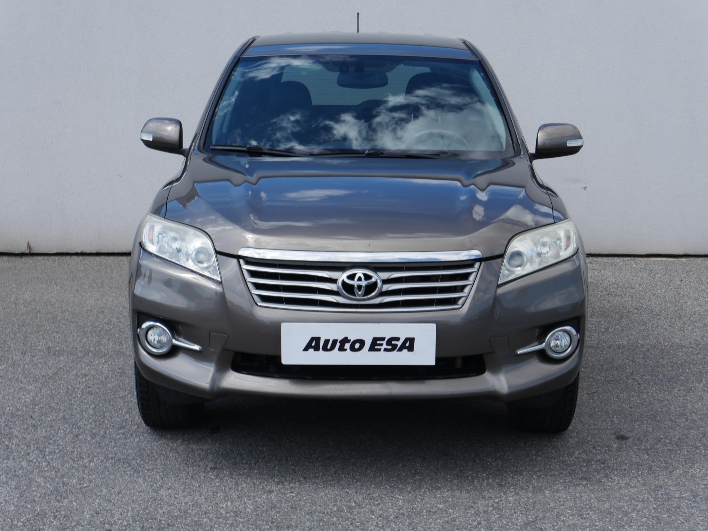 Toyota RAV4, 2011 - pohled č. 2