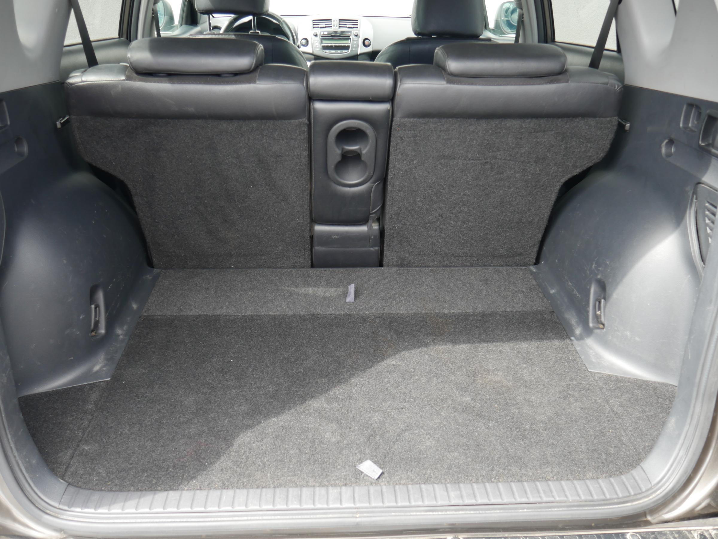 Toyota RAV4, 2011 - pohled č. 7