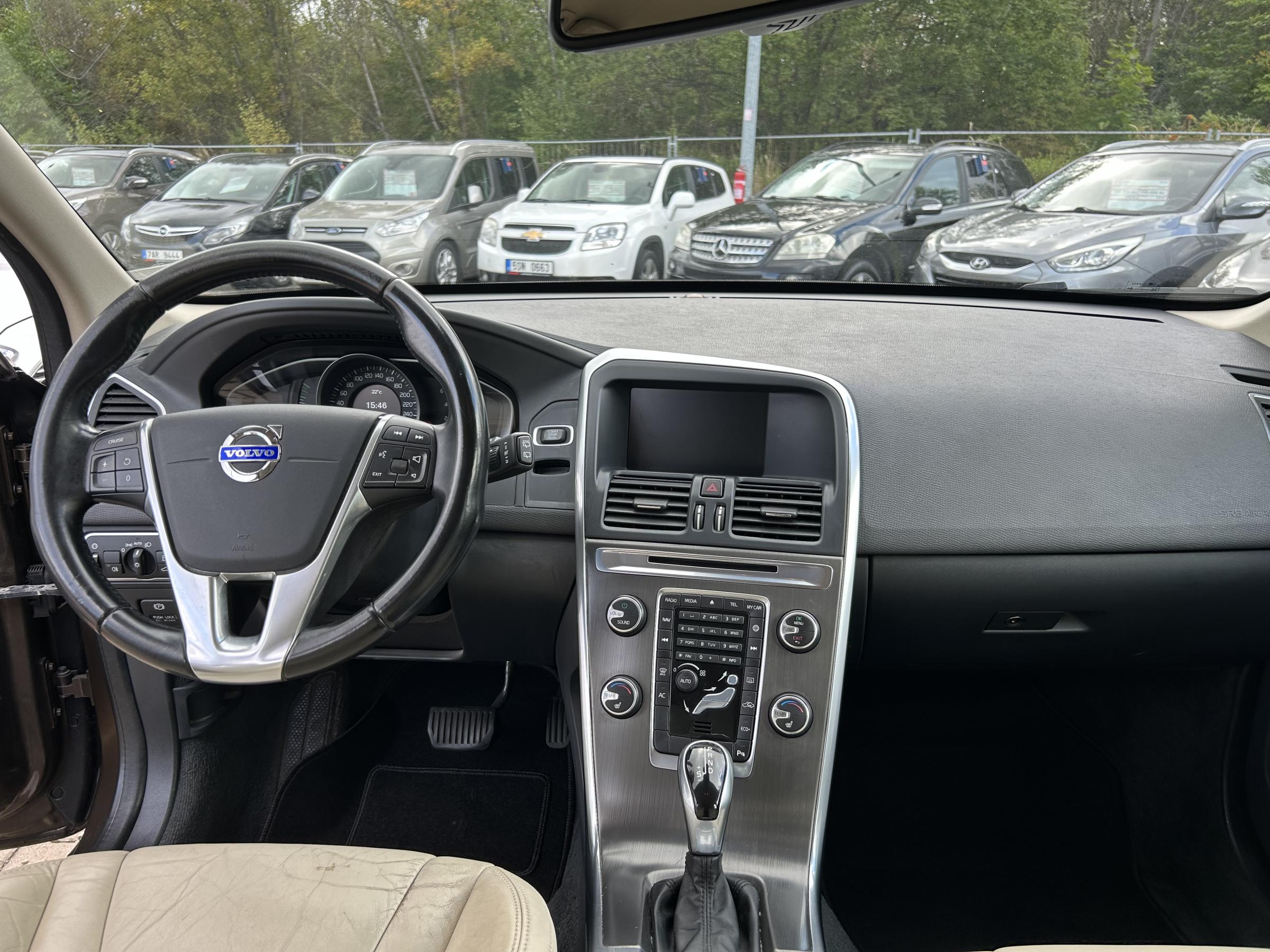 Volvo XC60, 2014 - pohled č. 8