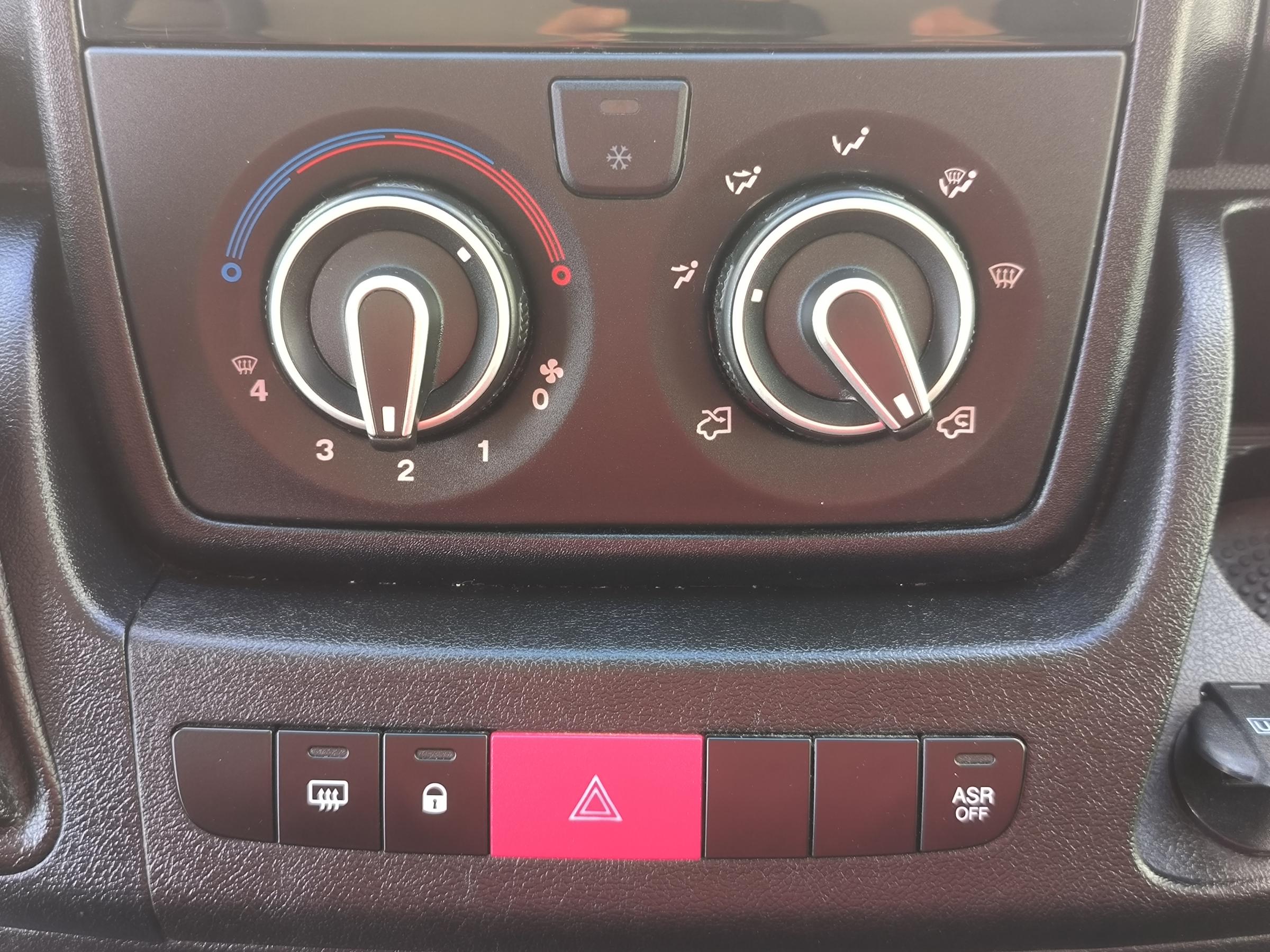 Peugeot Boxer, 2019 - pohled č. 16