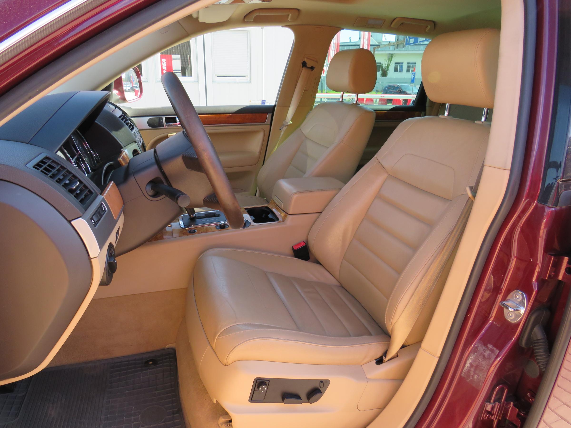 Volkswagen Touareg, 2008 - pohled č. 11