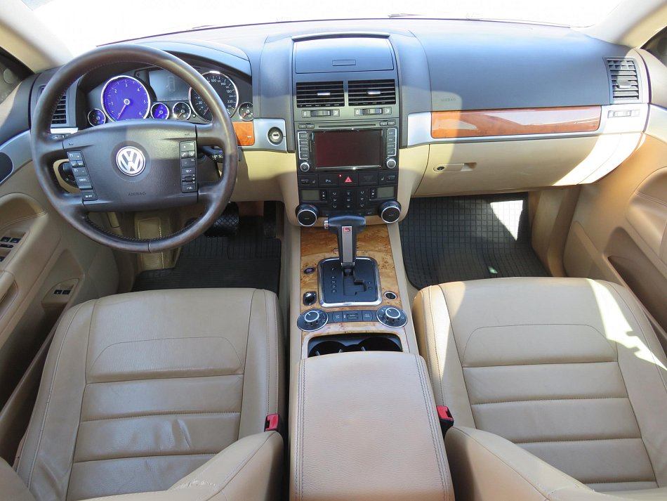 Volkswagen Touareg 3.0TDI 