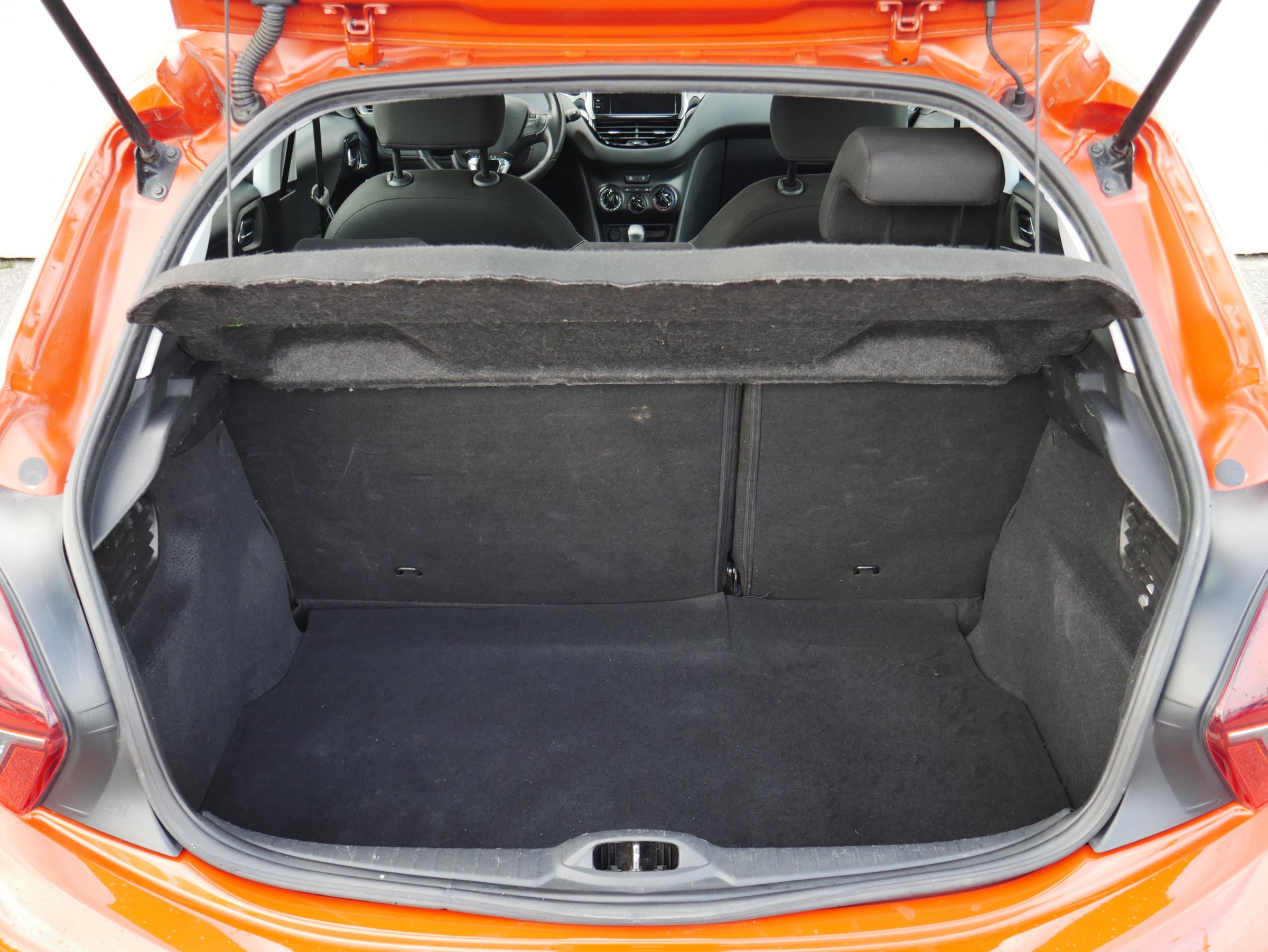 Peugeot 208, 2018 - pohled č. 7