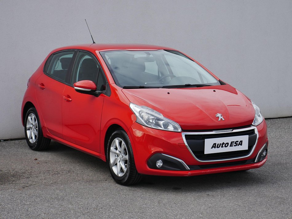 Peugeot 208 1.2 PT 