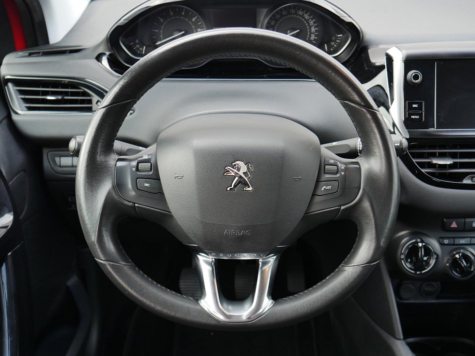 Peugeot 208 1.2 PT 