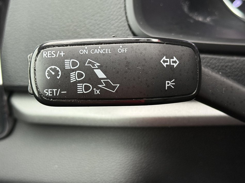 Škoda Karoq 1.6 TDi Ambition