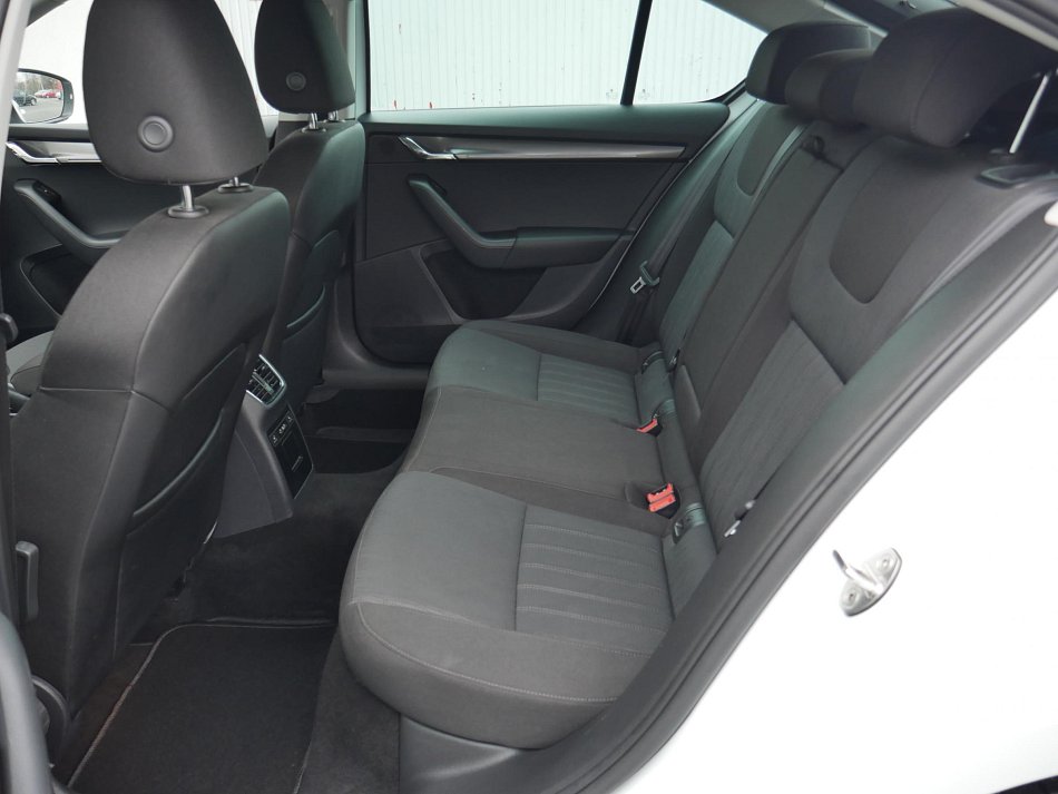 Škoda Octavia III 1.5TSi 