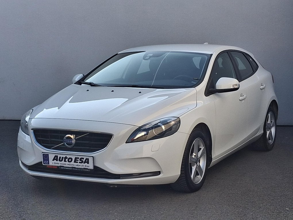 Volvo V40 1.6 D2 