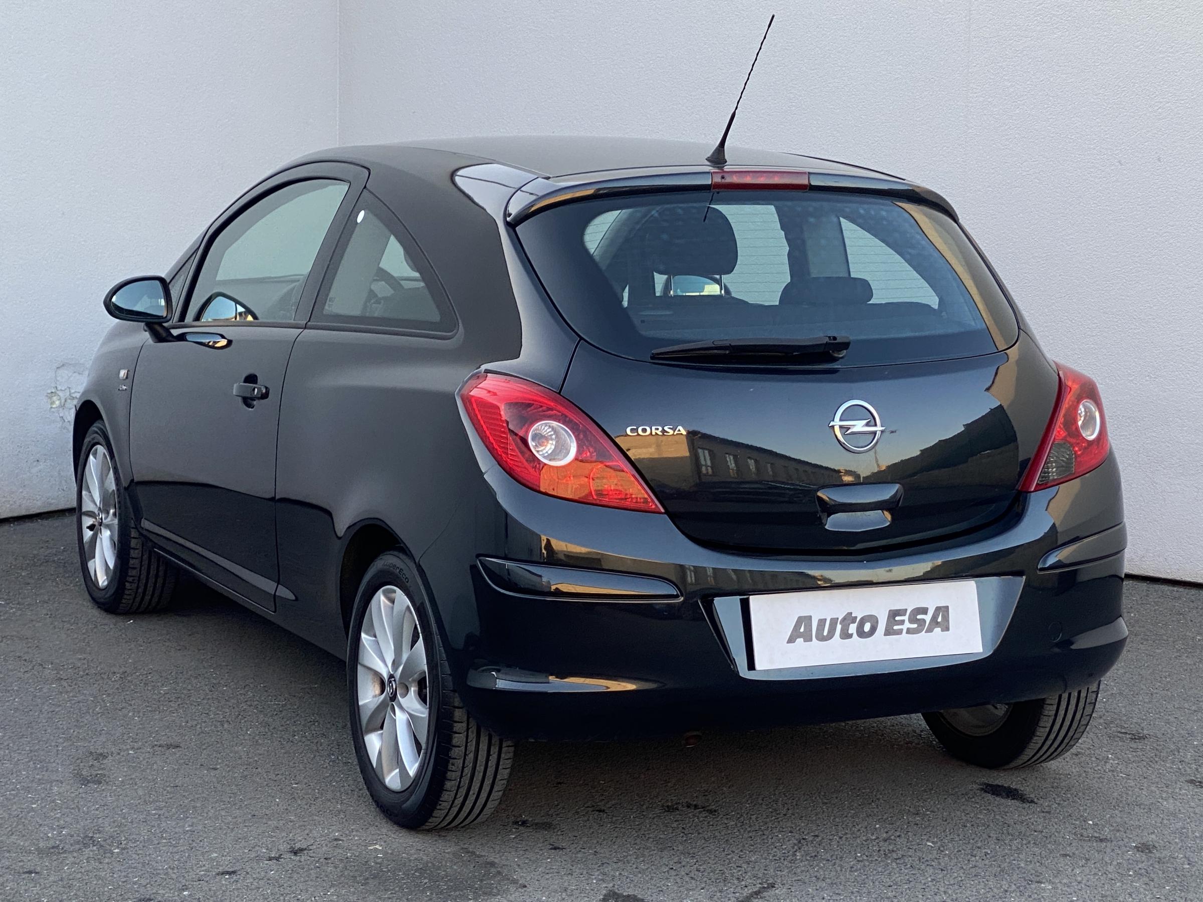 Opel Corsa, 2013 - pohled č. 6