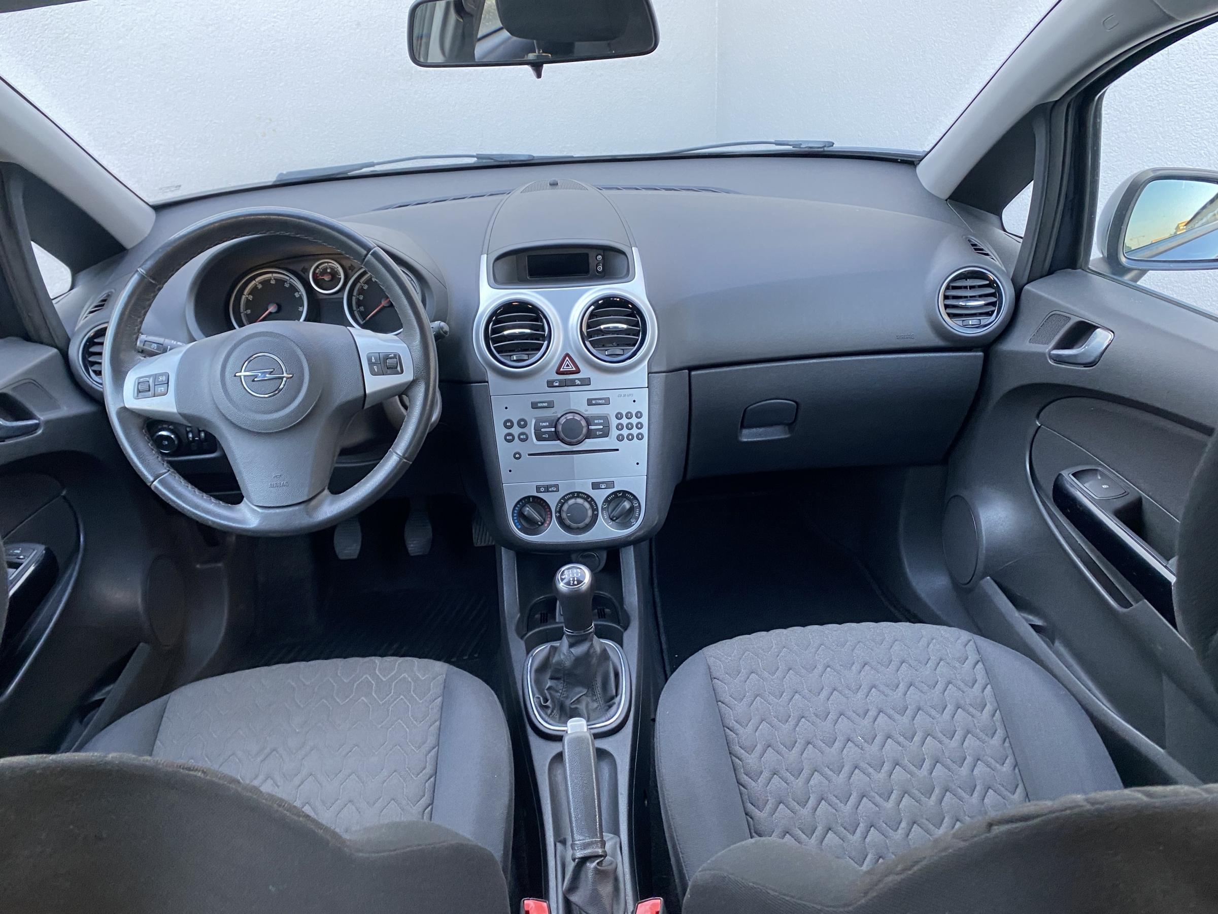 Opel Corsa, 2013 - pohled č. 8