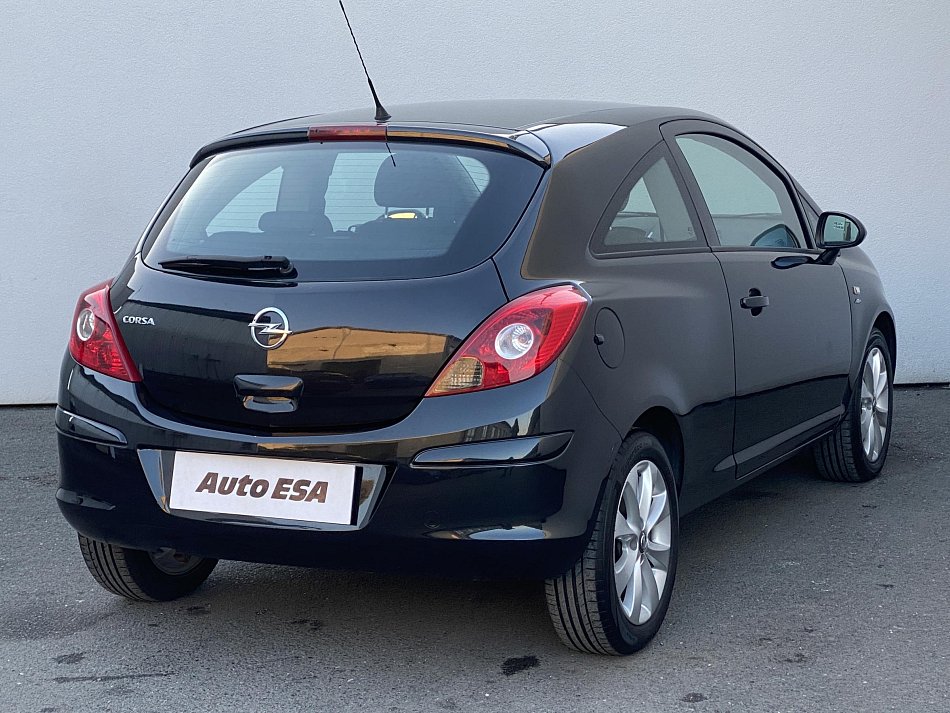Opel Corsa 1.4i 