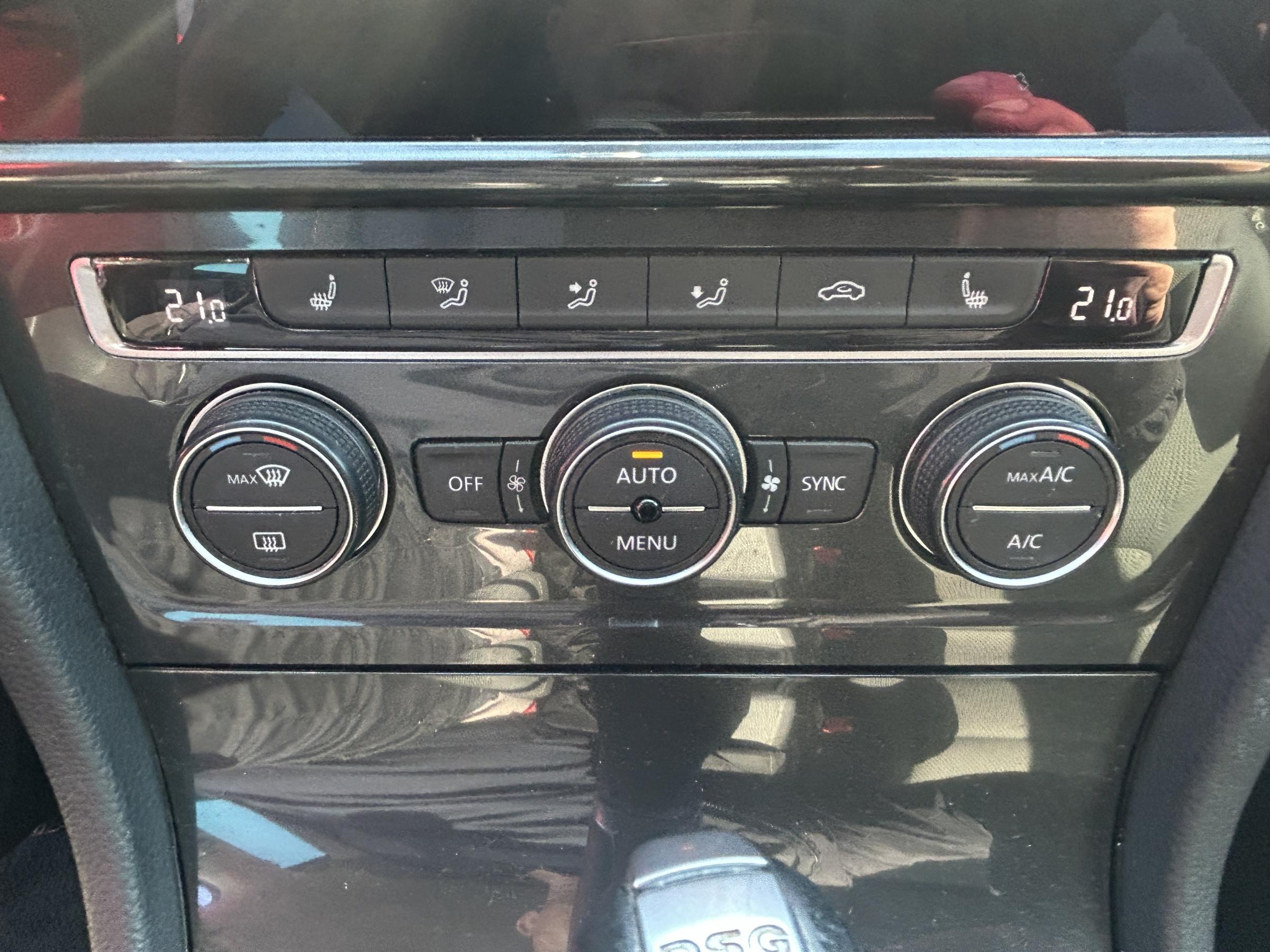 Volkswagen Golf, 2017 - pohled č. 15