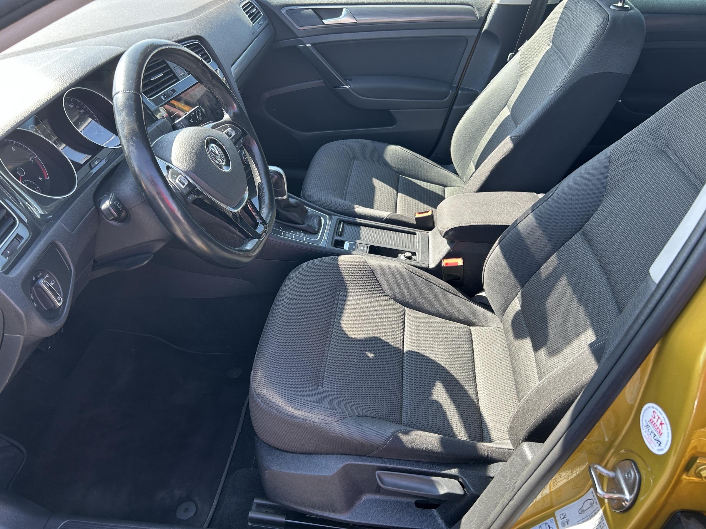 Volkswagen Golf, 2017 - pohled č. 9