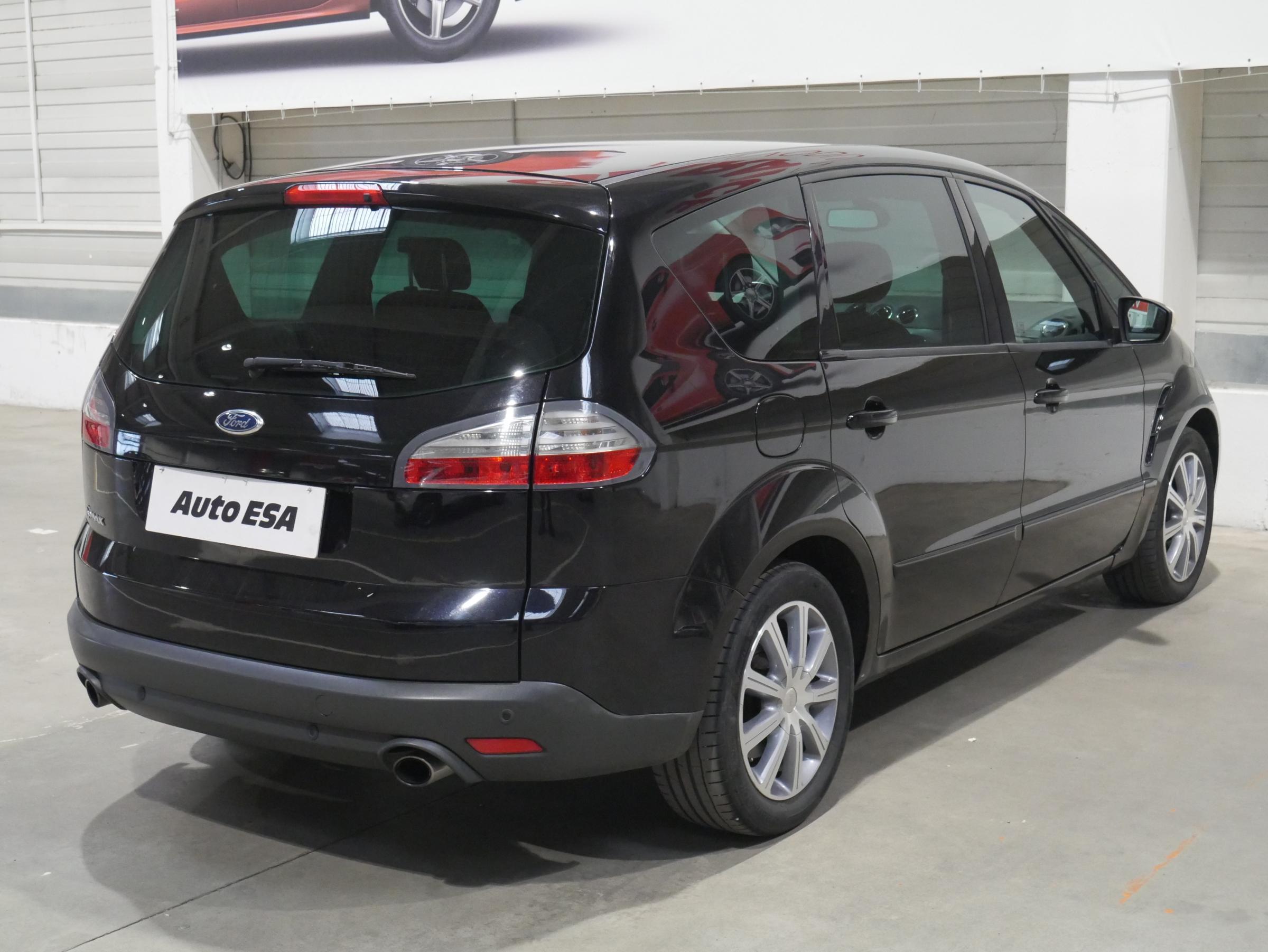 Ford S-MAX, 2006 - pohled č. 6