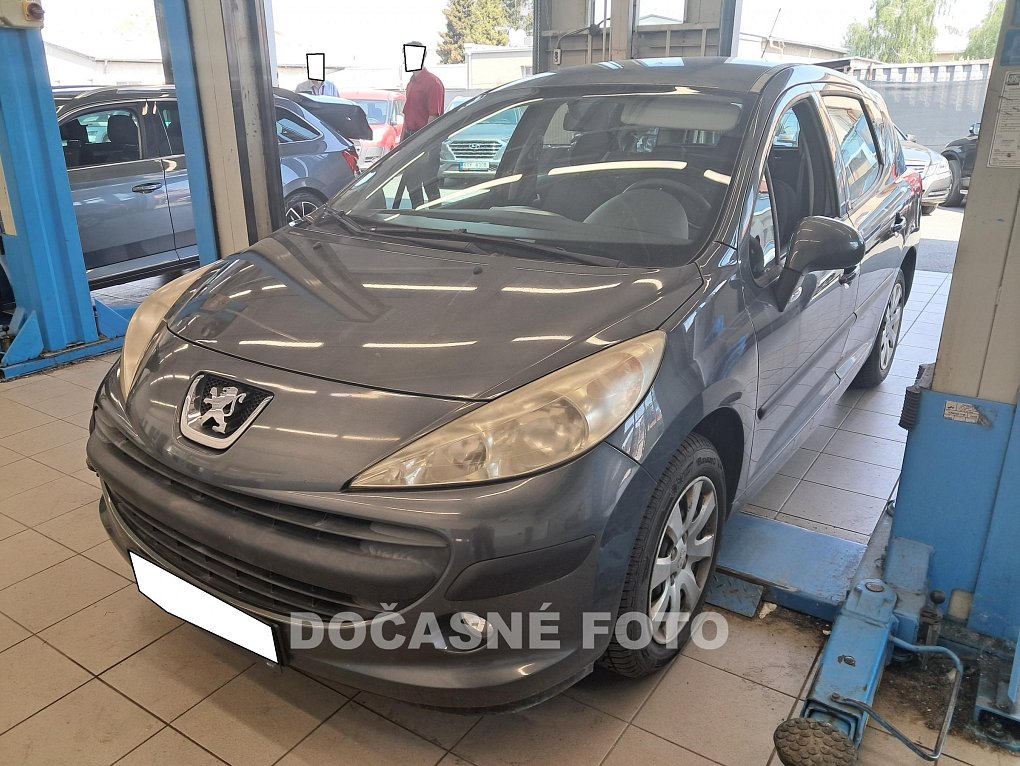 Peugeot 207 1.4i 